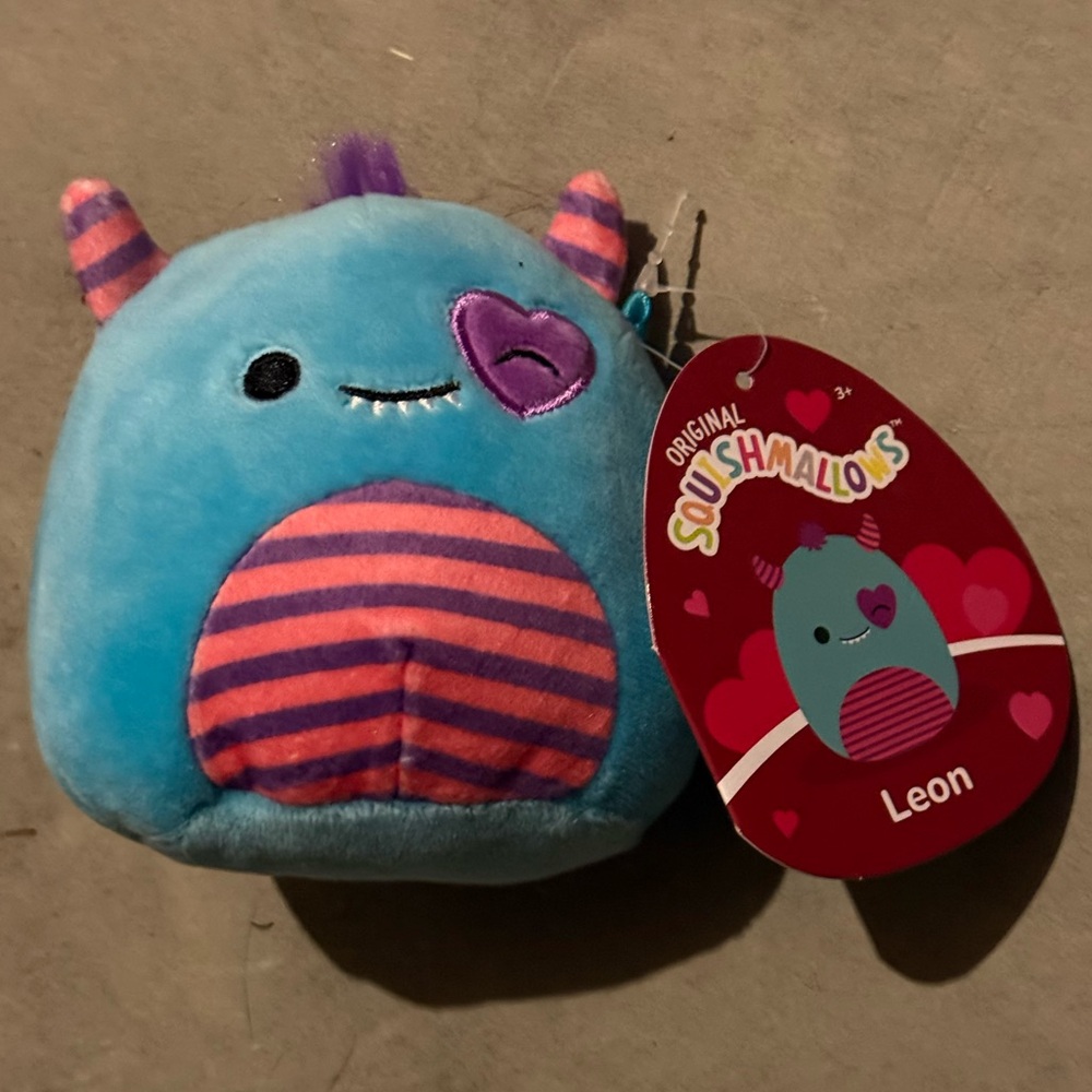 Valentine Squishmallow - monster Leon